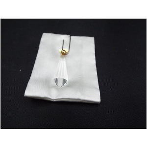 水晶ペンダントトップ　剣崎　