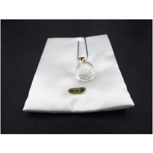 水晶ペンダントトップ　10ミリ