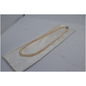 真珠　ネックレス　約6ミリ