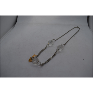 水晶　ネックレス