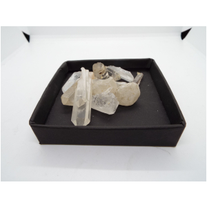 浄化水晶　破片　100グラムくらい