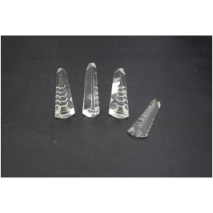 水晶　五重塔　55ミリ位