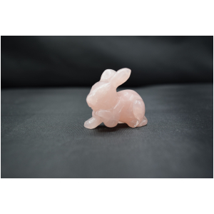 紅水晶　ローズクォーツ　うさぎ　45ミリ