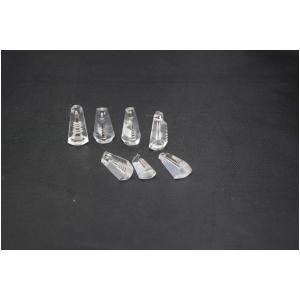 水晶五重塔　25ミリ位